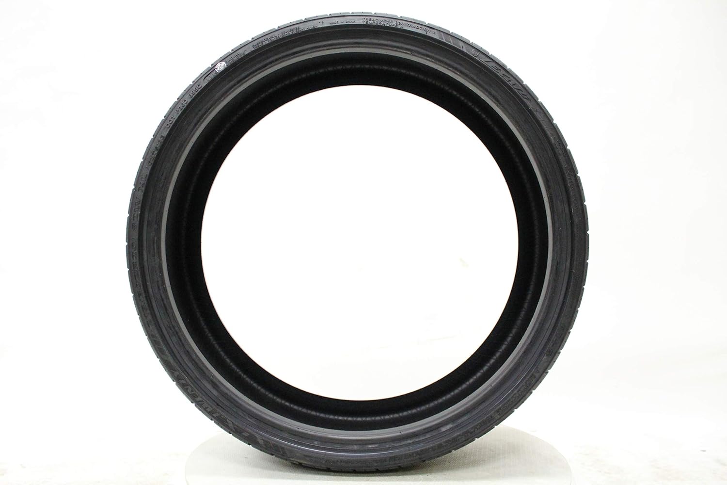 265/35R19 Tire U6727