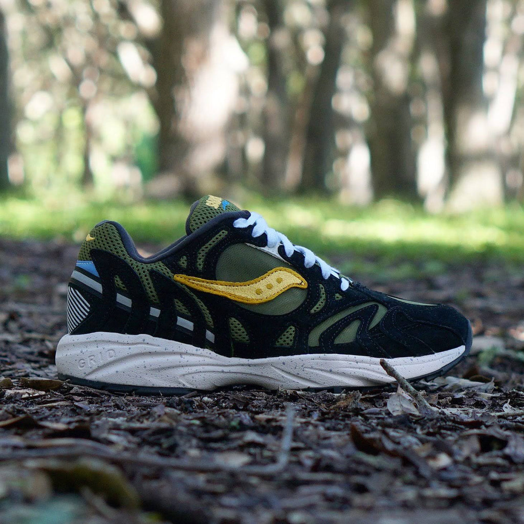 Black/Yellow Saucony Sneakers O2162