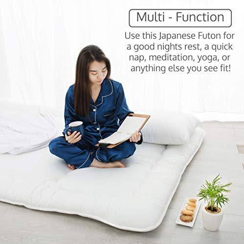 Full Long Foldable Futon Mattress with Sheet H574