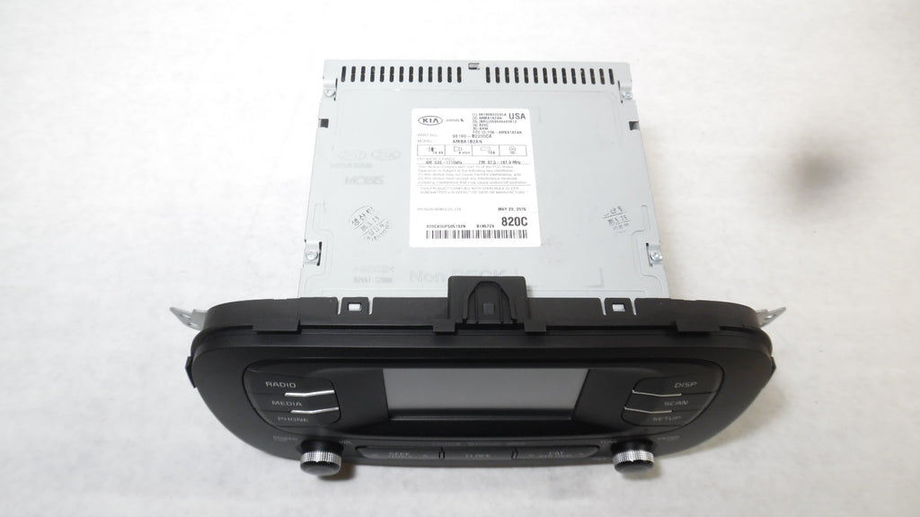 Pre-Owned Kia Soul Radio Media Receiver with Satellite and Display E475397