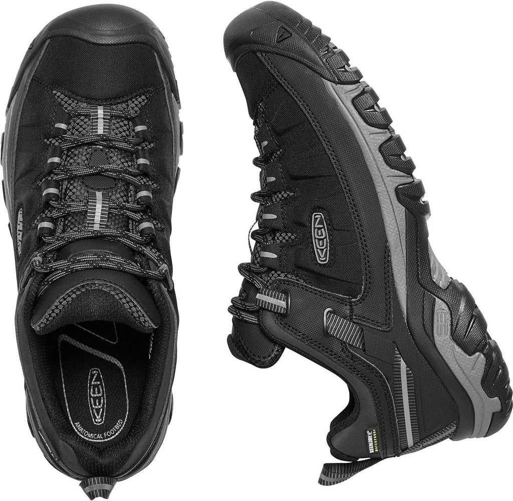 Waterproof Hiking Shoes P140057