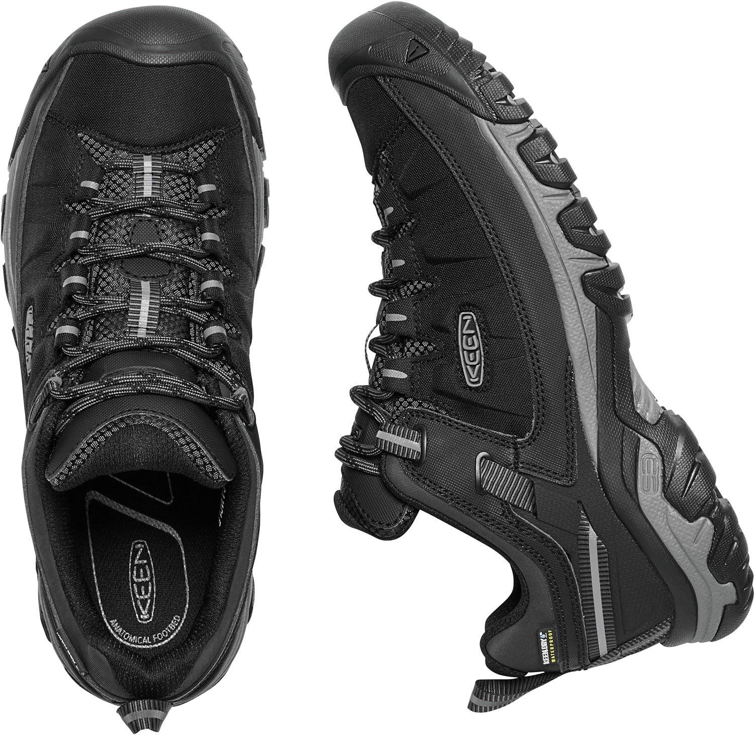 Waterproof Hiking Shoes P140057