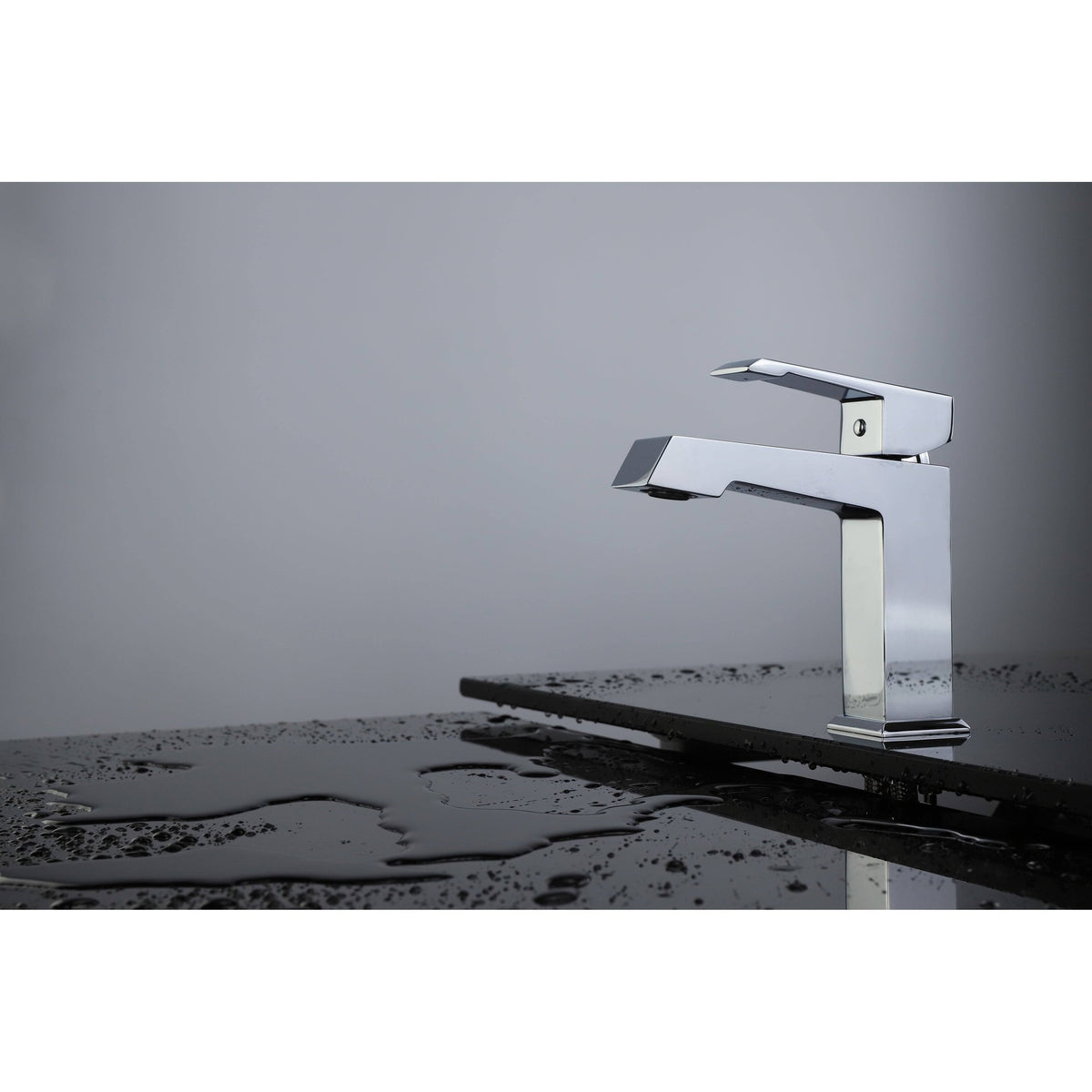 Chrome Brass Single Hole Bathroom Faucet P611