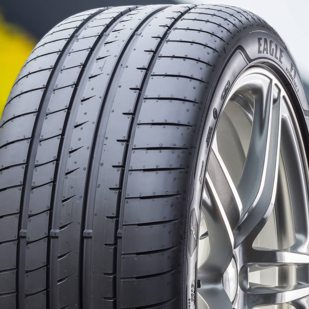 285/35R22 W Tire K214