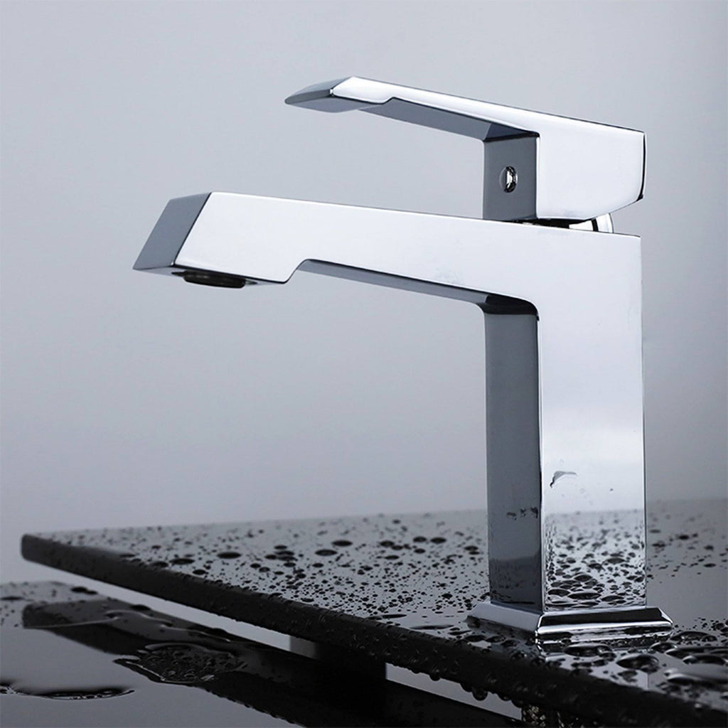 Chrome Brass Single Hole Bathroom Faucet P611