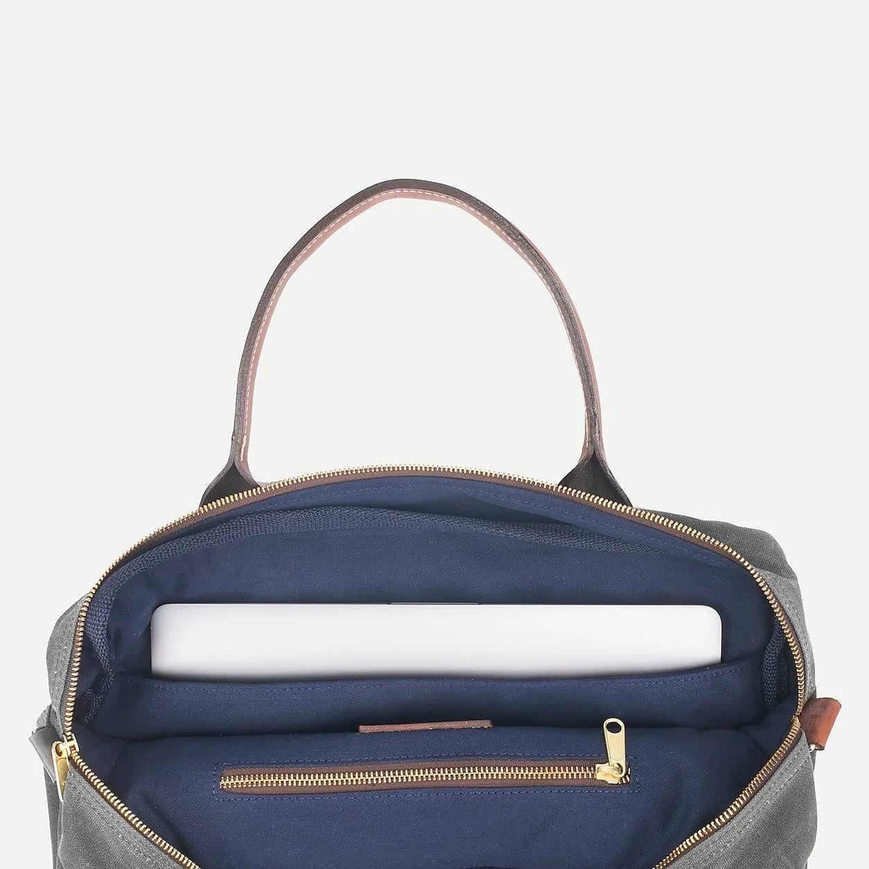 Mens Flight Briefcase Q3957