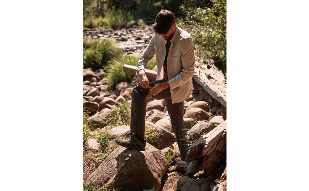 Men's Bug Barrier Zip Traveler Pant 38/32 Z268