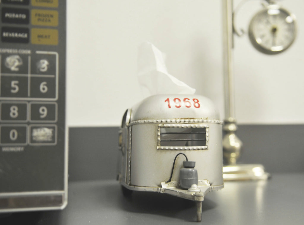 Vintage Iron Tissue Holder X845