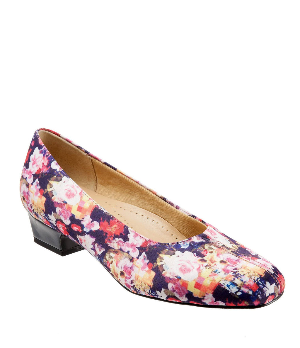 Leather Pumps, Size 10.5 Narrow, Wash Floral M453