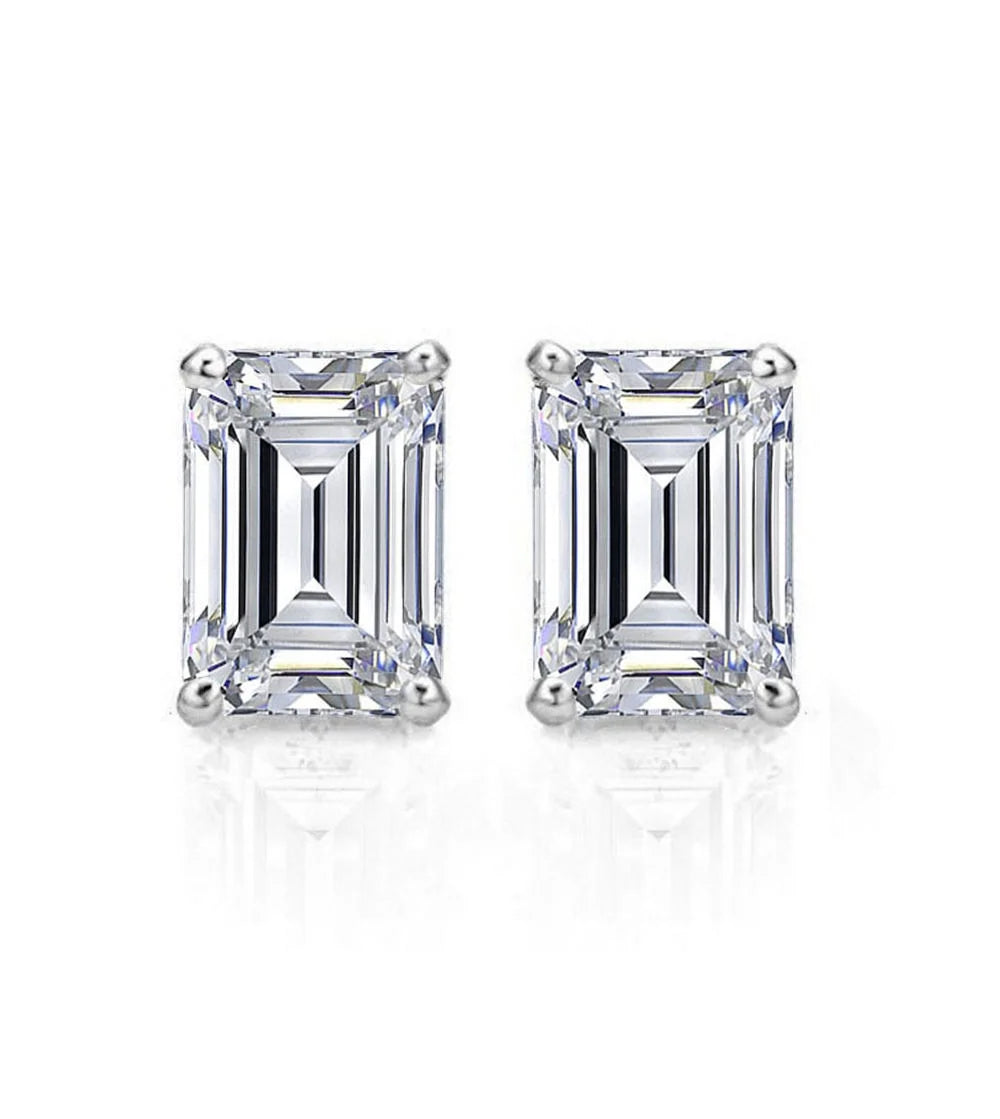 18K White Gold Diamond Stud Earrings W56393