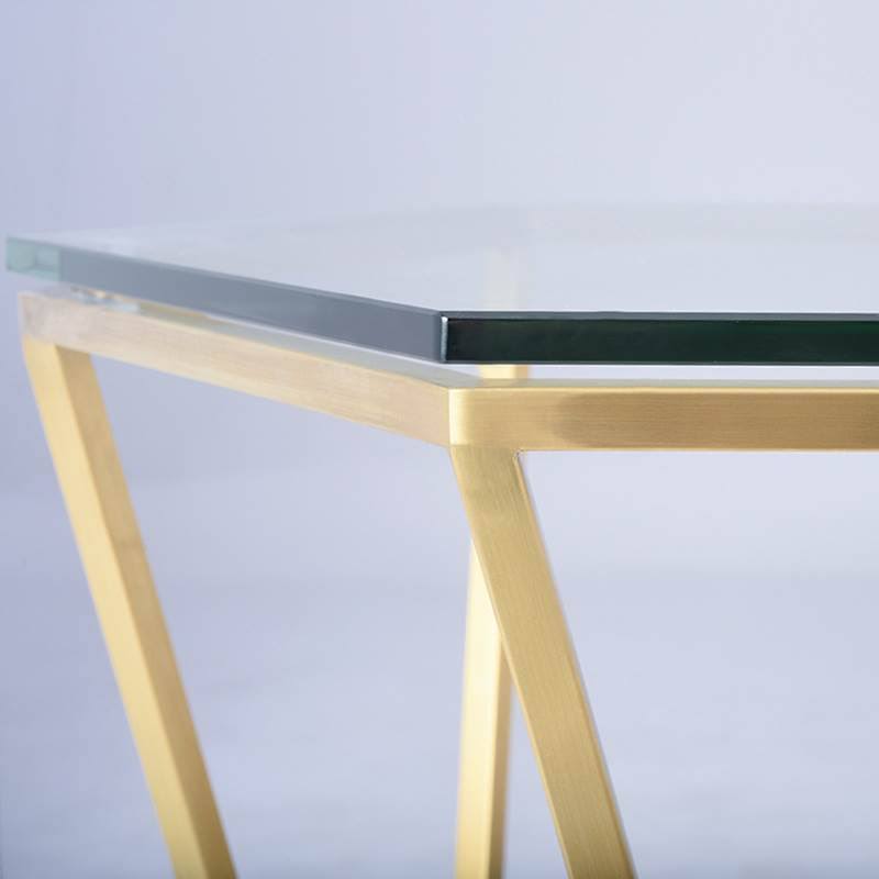 Gold Side Table P829520