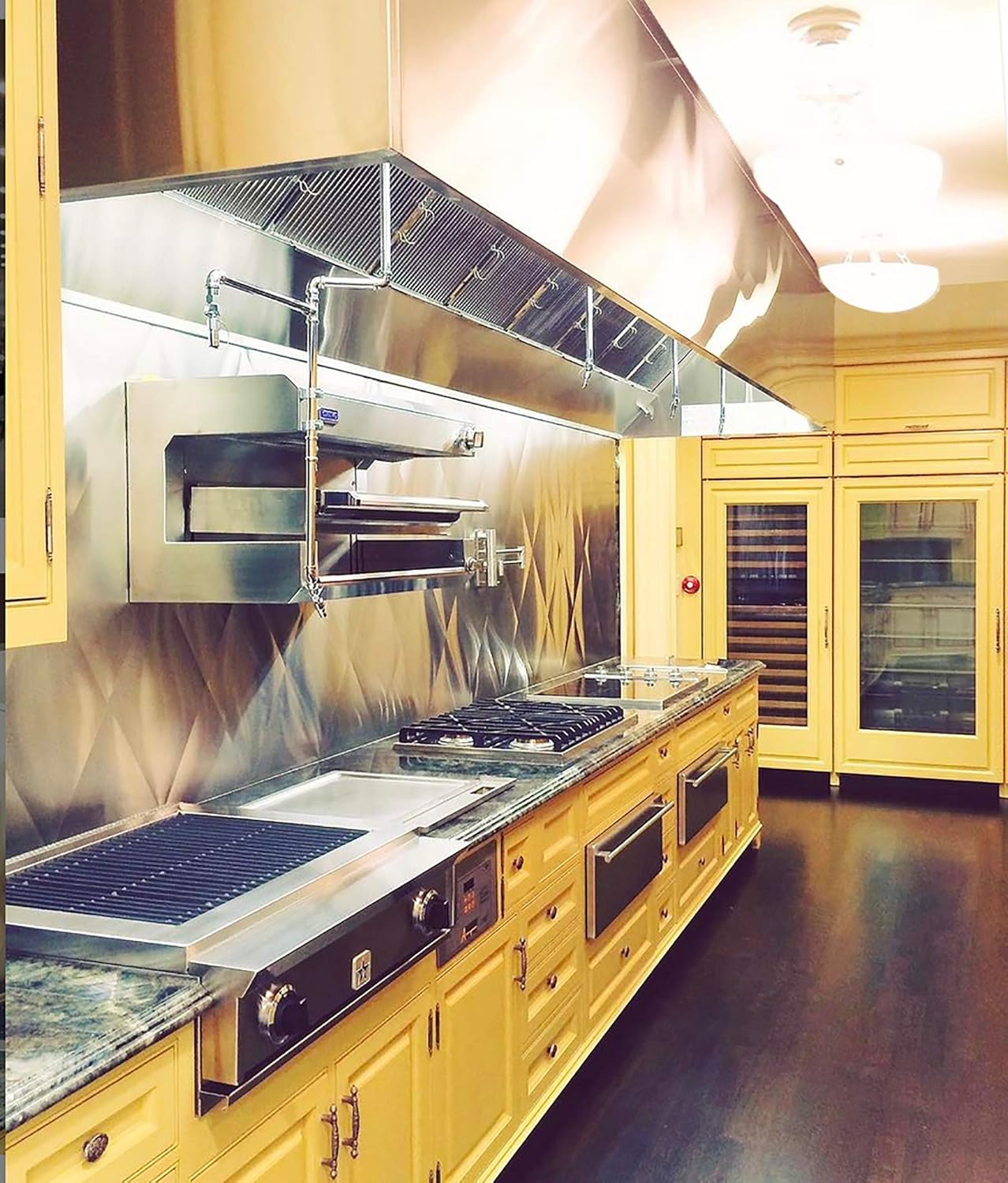 Stainless Steel Wall Canopy Exhaust Hood with Baffle Filters J9110