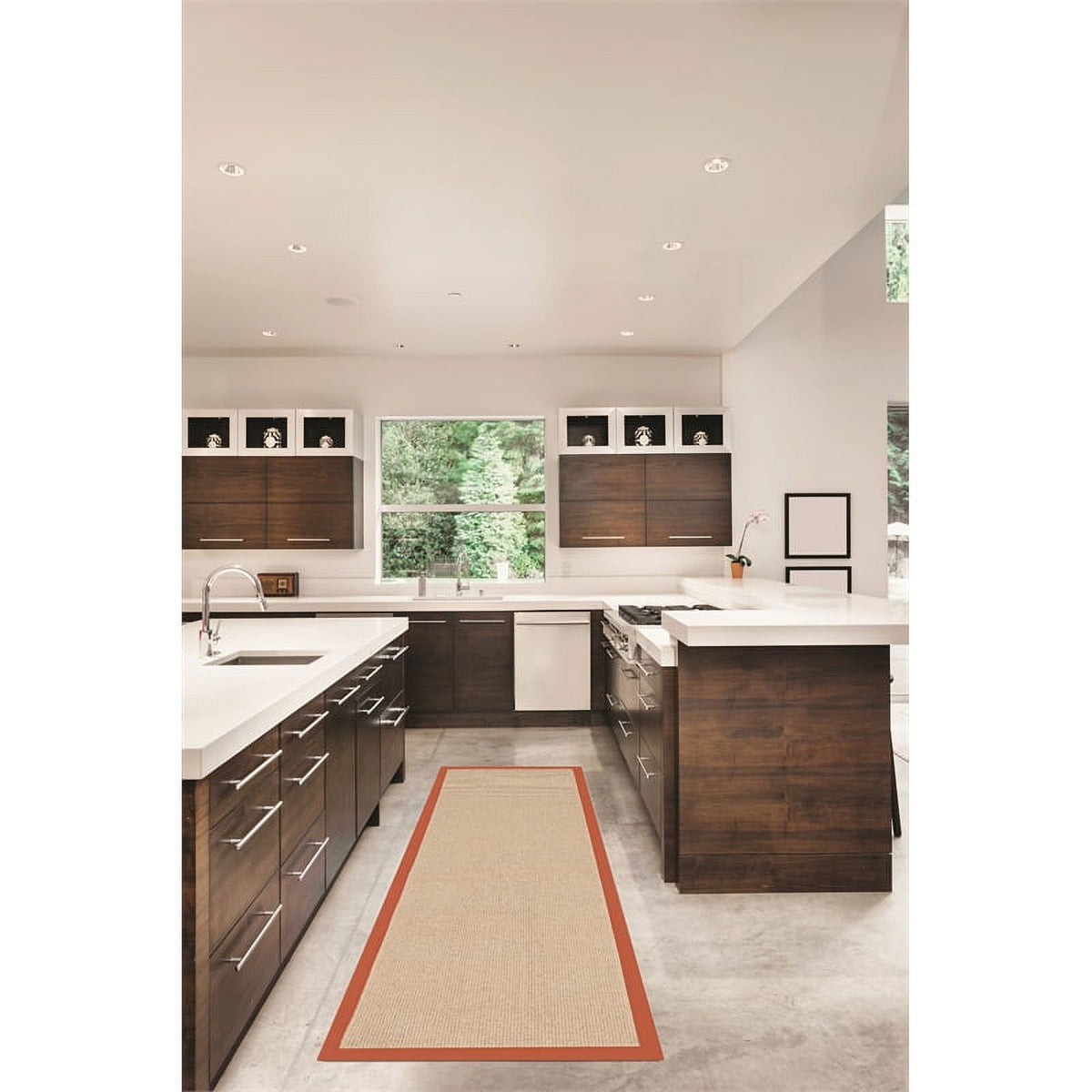 Machine Tufted Wool 2'6"x8' Rug in Natural and Burnt Orange U359560