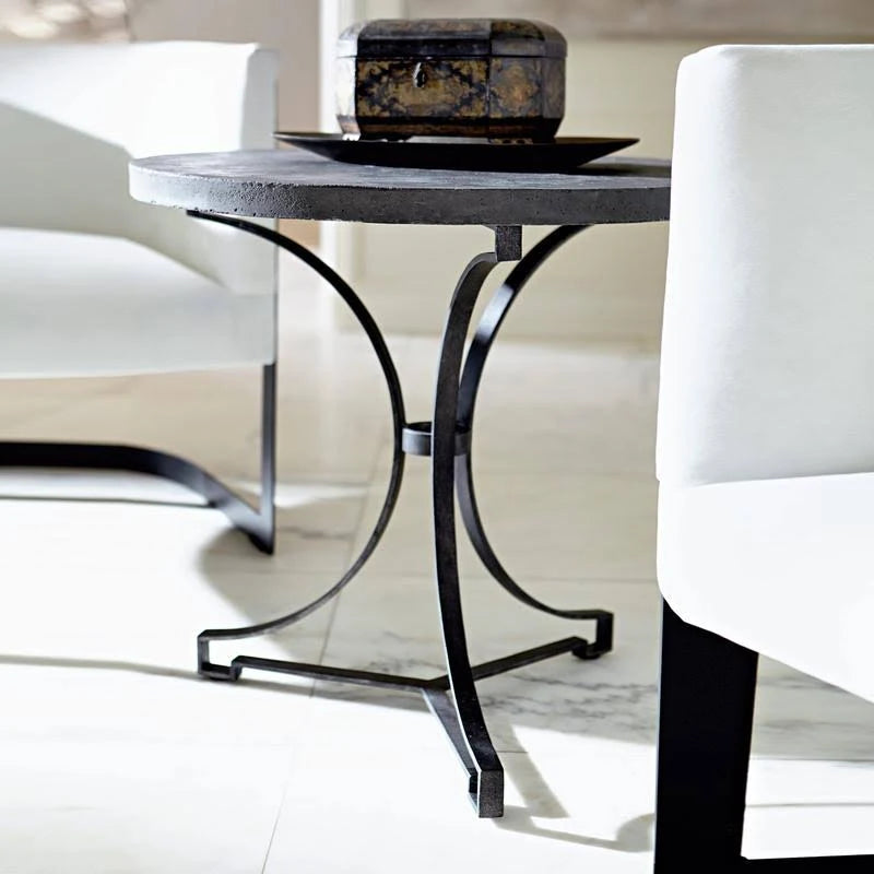 Round Metal Side Table O385288